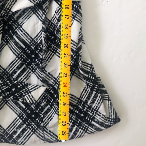 Luii Short Trench Coat Jacket Black White Plaid Size Large - Picture 11 of 12